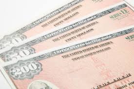 How does treasury figure the i bond interest rate? When An I Or E Savings Bond Matures Is It Worth More Than The Face Amount