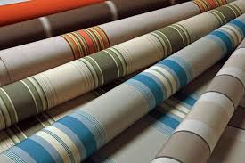 Vous garantir le bon achat, on y travaille tous les jours. Rentoilage Store Banne Toile De Store Ici Store