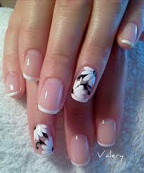 Bust out your thin brush and acetone, because we've got 19 easy riffs on the classic red manicure that you can do at home. Cute French Manicure Ideas 2017 Dinga Poonga