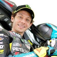 When your ambition outweighs your talent. Valentino Rossi Valeyellow46 Twitter