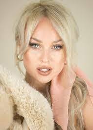 Abigail Willyerd's Instagram, Twitter & Facebook