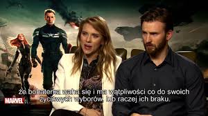 By ujawnić spisek, superbohater łączy siły z czarną wdową. Chris Evans I Scarlett Johansson Kapitan Ameryka Zimowy Zolnierz Youtube