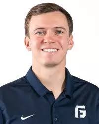 Carson Barry's Instagram, Twitter & Facebook