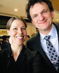 Elisabeth Locas actrice auteure implication causes sociales et artistiques