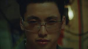 A cowboy is hired to bring in a thief but runs into complications.  “Chinatown Cowboy,” directed by Jaafar Alnabi, is a Cantonese Neo-Noir  Western shot