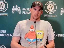 As a result, the forkball is much slower and considered to be more of a breaking ball while a splitter is considered more of a fastball. Ben Ross On Twitter Just When You Think You Couldn T Possibly Like Chris Bassitt Any More Https T Co Ytfvybkedg Twitter