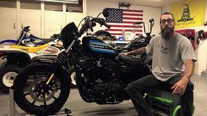 Harley Davidson Sportster Iron 1200 Oil Change Youtube
