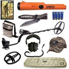 This device is considered to be the best pinpointer metal detector for both beginners and professionals. 7 Best Metal Detectors For Beginners Buy The Right Detector