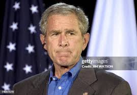 17 Photos & High Res Pictures