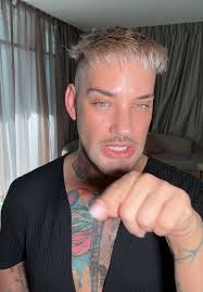 Daniel Rene Henry Rose Perfume