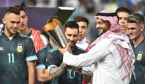 Brasil aprovechó los errores defensivos de argentina y se quedó con el clásico. Argentina 1 0 Brasil Copa Superclasico De Las Americas De La Mano De Messi Argentina Derroto A Brasil En El Superclasico Deportes Caracol Radio