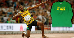 Usain bolt is the fastest man in the world and he knows it. Grosster Sprinter Aller Zeiten Usain Bolts Signiertes Shirt