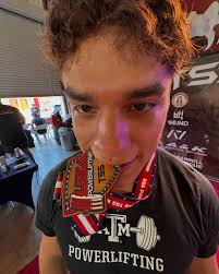 Sam Campos Diaz (@_sammm_13) • Instagram photos and videos