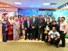 Ariff azanis azman published at : Jabatan Perikanan Twitter àªªàª° Seluruh Warga Mydof Mengucapkan Selamat Bersara Kepada Ybrs Tuan Haji Ab Rahim Bin Gor Yaman Pengarah Kanan Bahagian Taman Laut Dan Pengurusan Sumber Terima Kasih Atas Sumbangan Tuan