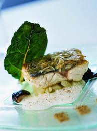 Grilled Unscaled Fillet Of Sea Bass With Soft Spices Cook Chic Cuisson Du Bar Cuisson Bar Au Four Alimentation