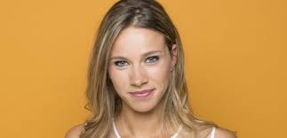 Championne de france de cyclisme, épouse du coureur tony gallopin, marion rousse est depuis 2017 consultante pour france télévisions. 10 Choses A Savoir Sur Marion Rousse Premiere Femme A Commenter Le Tour De France