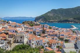 Grecia este o idee minunată pe care mulți dintre noi o alegem pentru vacanța de vară. EsenÅ£a Insulei Skopelos Grecia Un An Haihui