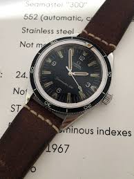 Price and other details may vary based on product size and color. Genuine Omega Seamaster 300 Vintage Thin Bezel Automatic Vintage Portfolio