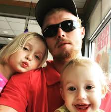 Mama June, husband Justin and granddaughter Kaitlyn settle into Georgia  mobile home as they grieve daughter Anna's death