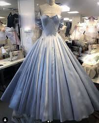 Pin On Ariana Grande Grammy S X Zac Posen