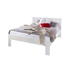 Dazu zählen aber nicht nur betten und jugendzimmer, sondern auch kommoden und ausgefeilte schranksysteme. Rauch Bett Alvara 140 X 200 Cm Wayfair De