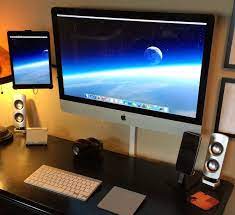 Wall Mounted Imac With An Ipad As Secondary Display Imac Imac Desk Setup Mac Desktop