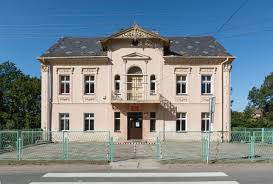 „łodzią po wiśle festiwal filmów studenckich z łódzkiej szkoły filmowej wraz z jego edycjami zagranicznymi oraz festiwal szkół teatralnych. Szkola Podstawowa Wikipedia Wolna Encyklopedia