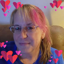 What are some ideas for tribute tattoos for pets?