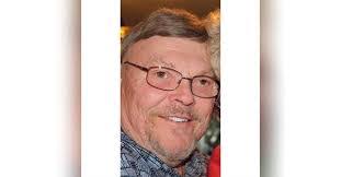 Lee Proffitt's Instagram, Twitter & Facebook