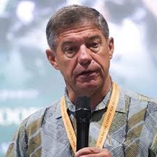 About Dan 'Fig' Leaf