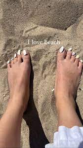 Olivia Sui's Feet << wikiFeet
