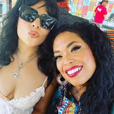 Stoked about tonight! @acltv baby! ✨ with these incredible and gorgeous  humans who I had the pleasure of singing and hanging with. Thank you  @adrianmquesada for bringing us all together, for your