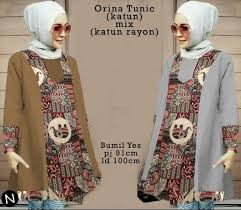 Tunik yang di desain simpel dengan belahan kanan kiri membuat tunik ini lebih elegan. 42 Model Baju Batik Atasan Muslim Gaya Modern 2020