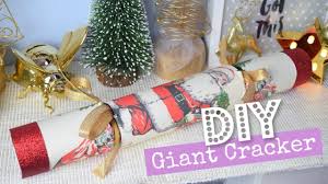 Tom smith, a sweet maker, thought of including short paper mottos in between his sweets and their wrappers in much the same. Diy Christmas Cracker Giant Christmas Cracker Large Christmas Cracker Youtube