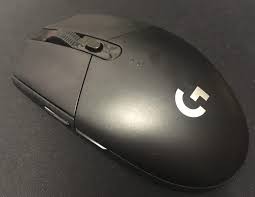 Logitech g305 is an excellent remote gaming mouse. Logitech G305 Lightspeed Wireless Mouse Review Kr4m