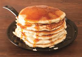 Amazon Com Lodge L9og3 Pre Seasoned Cast Iron Round Griddle 10 5 Inch Campfire Cookware Kitchen Cast Iron Griddle Cast Iron Pizza Pan How To Cook Pancakes