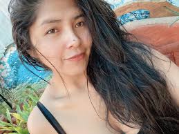 Sin prisa pero con toda mi alma. 😌 Que les gustaría saber de mi… #YLY