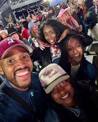 Robert Inskeep (@kyleinskeep) • Threads, Say more