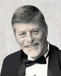 Paul Robillard's Instagram, Twitter & Facebook