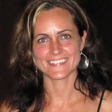 Ginger Snow (@GingerLSnow)