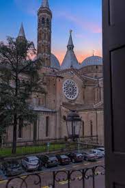 What are some restaurants close to hotel padova casa del pellegrino? Hotel Casa Del Pellegrino Padova Updated 2021 Prices