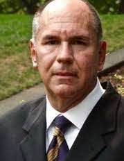 Dean Renner's Instagram, Twitter & Facebook