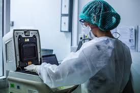 コロナrt pcr検査は 嘘八百 pack of lies ミシェル チョスドフスキー 2021 シンクタンク 陽性 オタワ