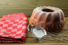 Gugelhupf Aus Der Backform Sturzen Backen Mit Meincupcake De Blog