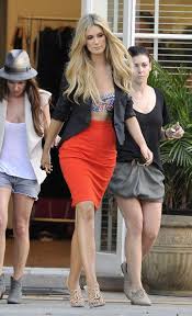 Sam perry is an australian singer and looping artist, born in perth western australia. Delta Goodrem Pencil Skirt Orange Skirt Outfit Fashion Types Of Fashion Styles