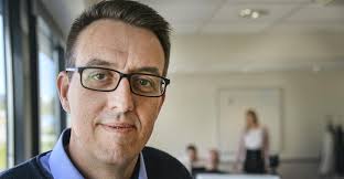 Levi bygger netværk op