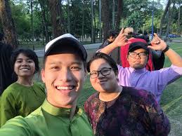 Sean Lee Jia Ern On Twitter Selamathariraya Awal From Iamcraptv