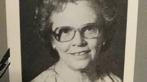 Linda Hise's Instagram, Twitter & Facebook