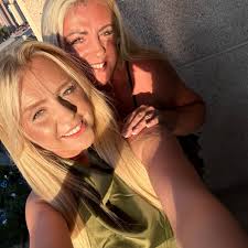 My daughter was colouring in at the table this is vinyl  tableclothe.........I've tried hairspray & baby wipes & wd40 .......anyone  know how to get it off please ??