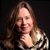 100+ "Susan Eck" profiles